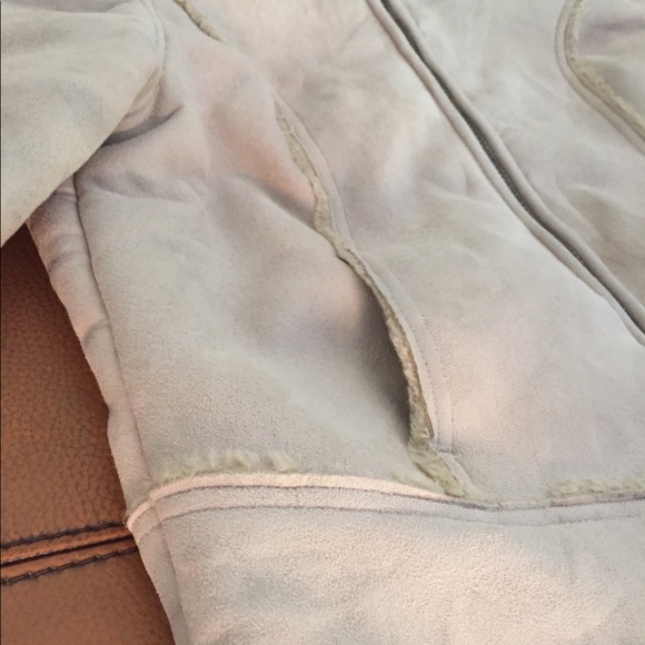 Faux shearling coat - Picture 7 of 15